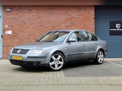 Volkswagen Passat - 2.0-20V 2004 | AIRCO | TREKHAAK | NAP