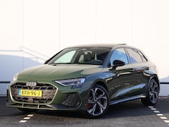 Audi A3 Sportback - 45 TFSI e 272 pk S edition Competition | Panorama dak | Sonos | Achteruitrijcamera | Verwa