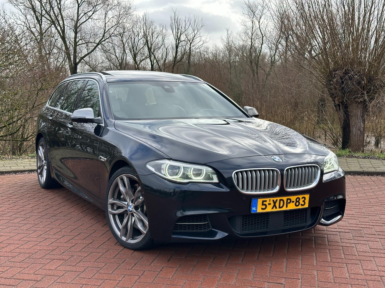 BMW 5-serie Touring - M550xd Nap/Pano/Softclose/H&K/Full opties - AutoWereld.nl