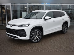 Volkswagen Tayron - R-Line Edition | Trekhaak | 'App-Connect' draadloze smartphone integratie | Automatische a