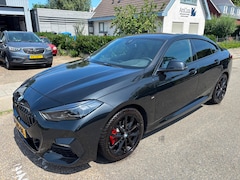 BMW 2-serie Gran Coupé - 218i Business Edition M pakket M stoelen