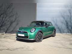 MINI 3-Deurs - 1.5 Cooper C Favoured M | M Pakket | Panoramadak | Harman Kardon | Comfort Access | Stoel