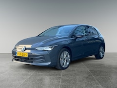 Volkswagen Golf - Private lease €560 per maand 1.5 204pk eHybrid Life Edition O.B.V 60 Maanden en 10.000 Per
