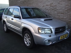 Subaru Forester - 2.0 AWD XT - Trekhaak - PDC achter - Stoelverwarming