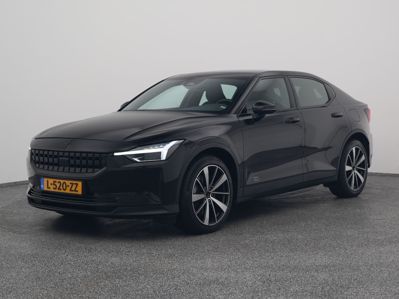 Polestar 2 - Long Range Single Motor 78 kWh | CAMERA | KEYLESS | PANO | H&K | STOELVERW. - AutoWereld.nl