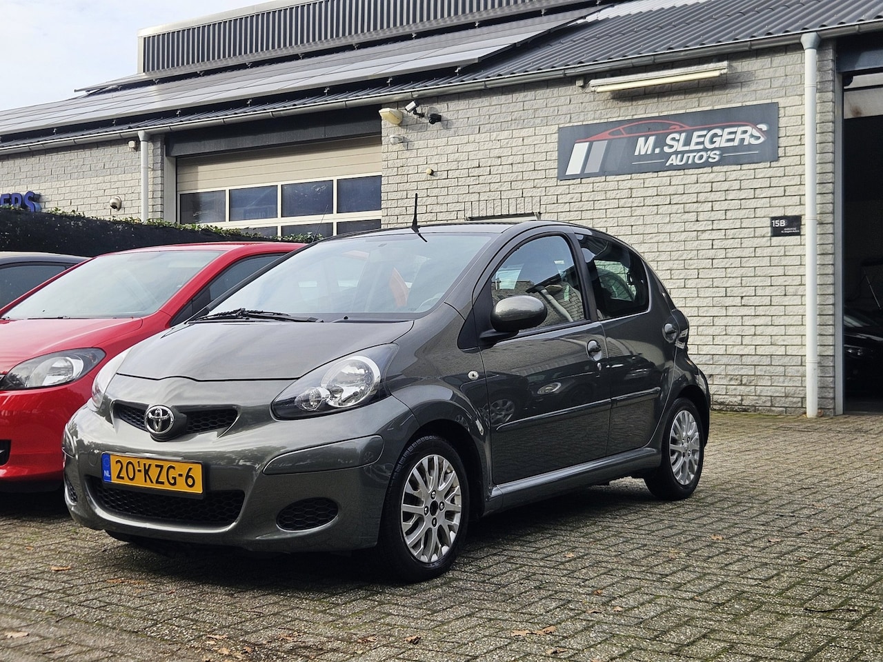 Toyota Aygo - 1.0-12V Aspiration Green*Airco*Bluetooth*NAP - AutoWereld.nl