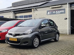 Toyota Aygo - 1.0-12V Aspiration Green*Airco*Bluetooth*NAP