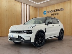 Lynk & Co 01 - More | Panoramadak | 360 camera | Stoel + Stuurverwarming |Adaptieve cruise control | BLIS
