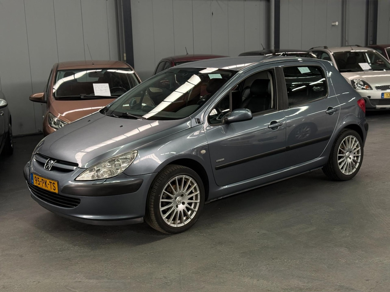 Peugeot 307 - 1.6-16V Navtech Nieuwe APK Trekhaak Cruise Leer - AutoWereld.nl