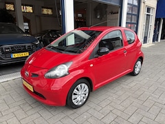 Toyota Aygo - 1.0-12V NIEUWE APK 4-2027 NIEUWE APK/NIEUWE REMMEN