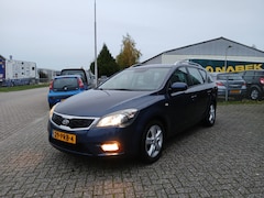 Kia Cee'd Sporty Wagon - 1.4 CVVT Seven