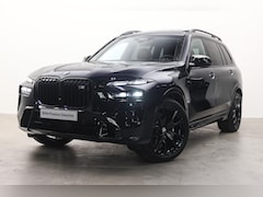 BMW X7 - M60i xDrive High Executive M Sport Automaat / Trekhaak / Panoramadak Sky Lounge / Comforts
