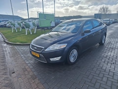 Ford Mondeo - 2.0-16V Limited / Zeer comfortabel / APK feb 2027