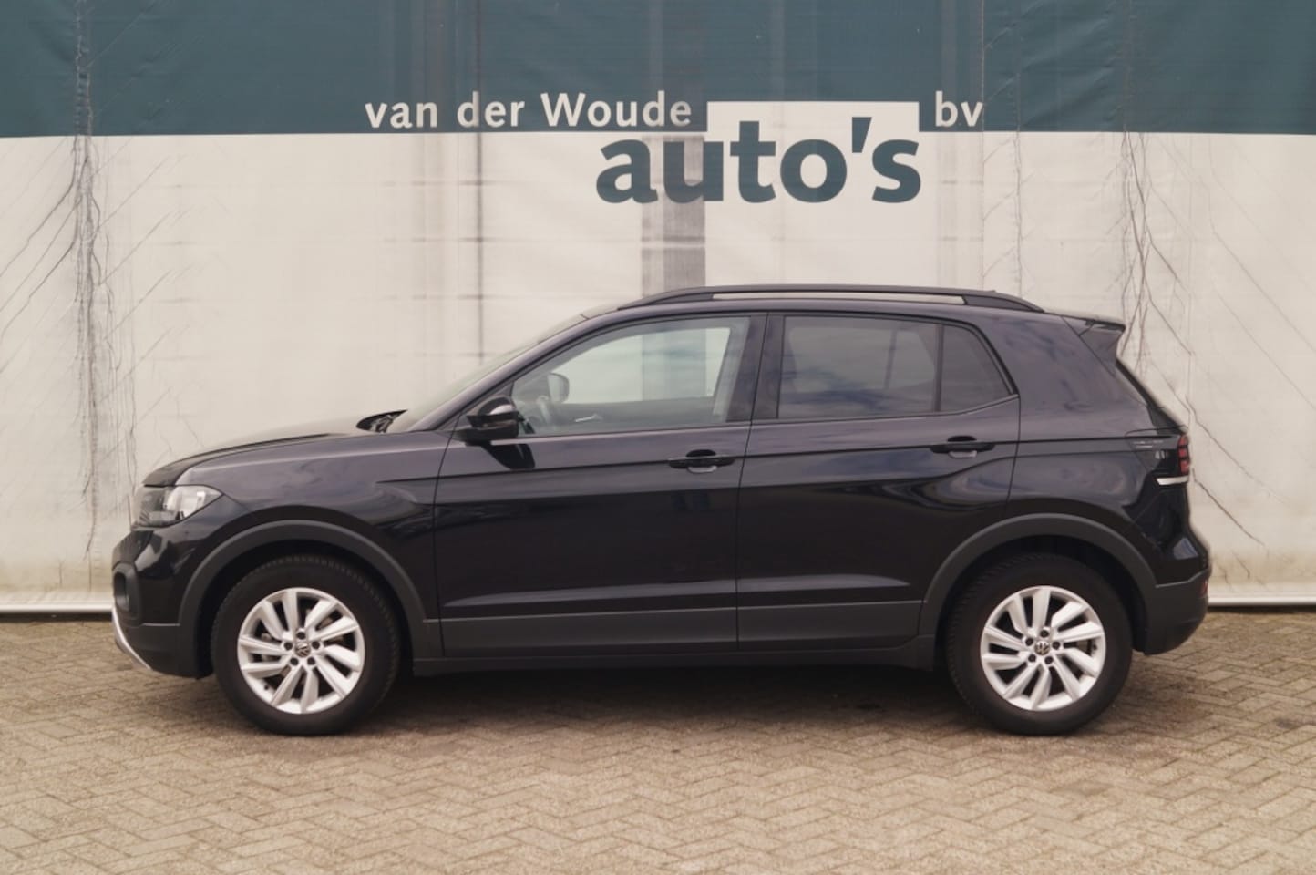 Volkswagen T-Cross - 1.0 TSI Life -LEER-NAVI-PDC-CAM- - AutoWereld.nl