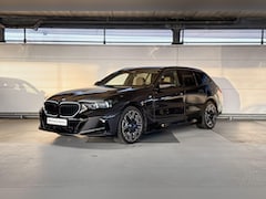 BMW 5-serie Touring - 550e xDrive