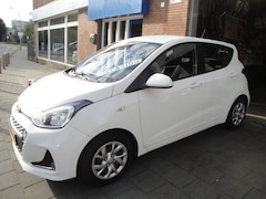 Hyundai i10 - 1.0 5-Drs. Comfort + SmartPack met o.a. AIrco, Audio, Nav., Park.sens.-A, etc