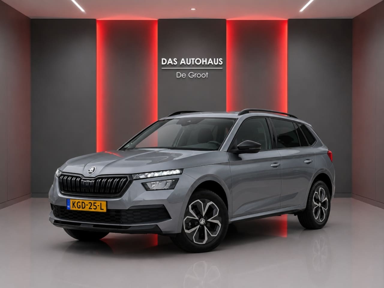 Skoda Kamiq - 1.0TSI 110pk Sportline | Climate | Stoelverwarming | Carplay | Cruise - AutoWereld.nl