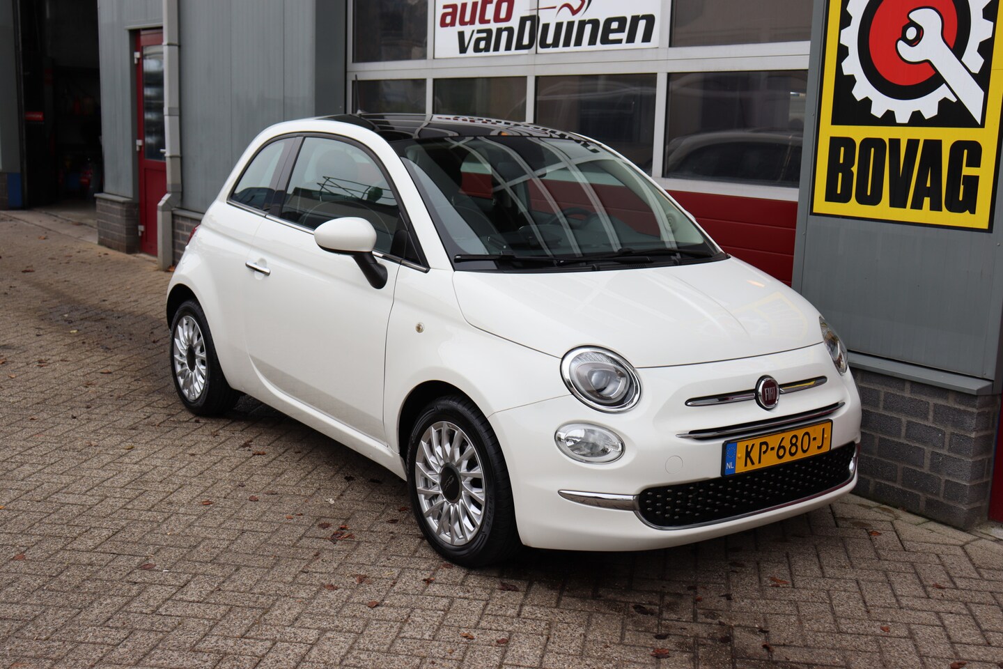 Fiat 500 - 0.9 TwinAir Turbo Lounge O.a: Clima, Pano-dak, Navi, Pdc, Etc...  Rijklaar! All-in prijs! - AutoWereld.nl