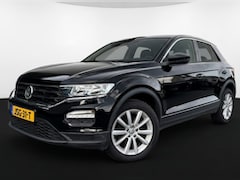 Volkswagen T-Roc - 1.5 TSI 150PK DSG BUSINESS CARPLAY/NAVI/PDC