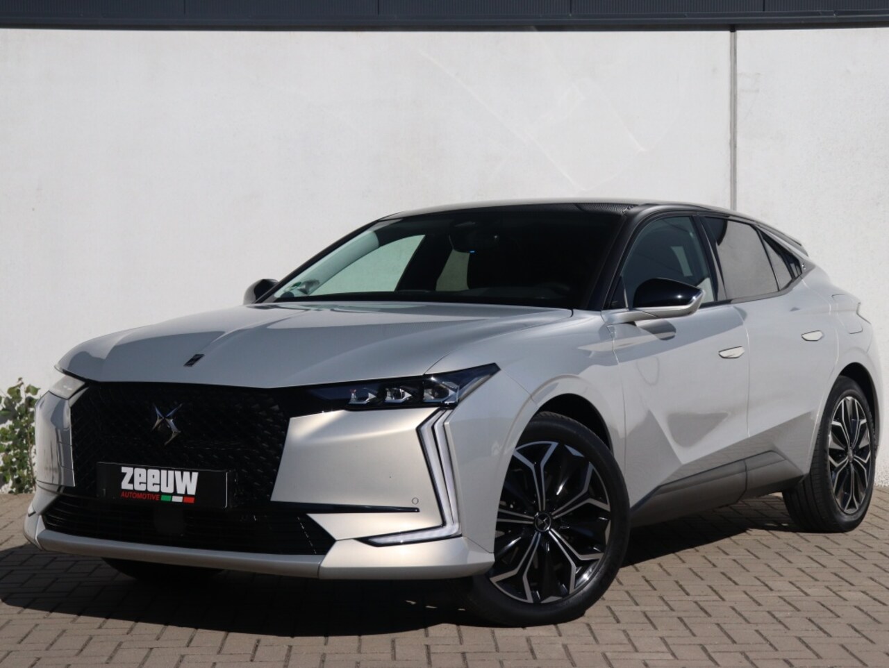 DS 4 - E-Tense 225 PK La Première | Leder | HUD | Focal | 19" - AutoWereld.nl
