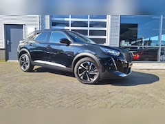 Peugeot 2008 - 1.2 PureTech Allure Pack/Navigatie/Camera/Lm Velgen/Cruise/Enz