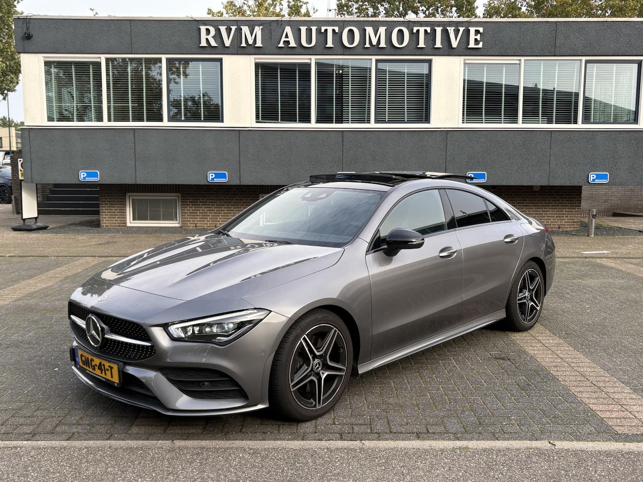 Mercedes-Benz CLA-Klasse - 200 Luxury Line STOELVERWARMING | PANORAMADAK | APPLE CARPLAY / ANDROID AUTO | CRUISE CONT - AutoWereld.nl