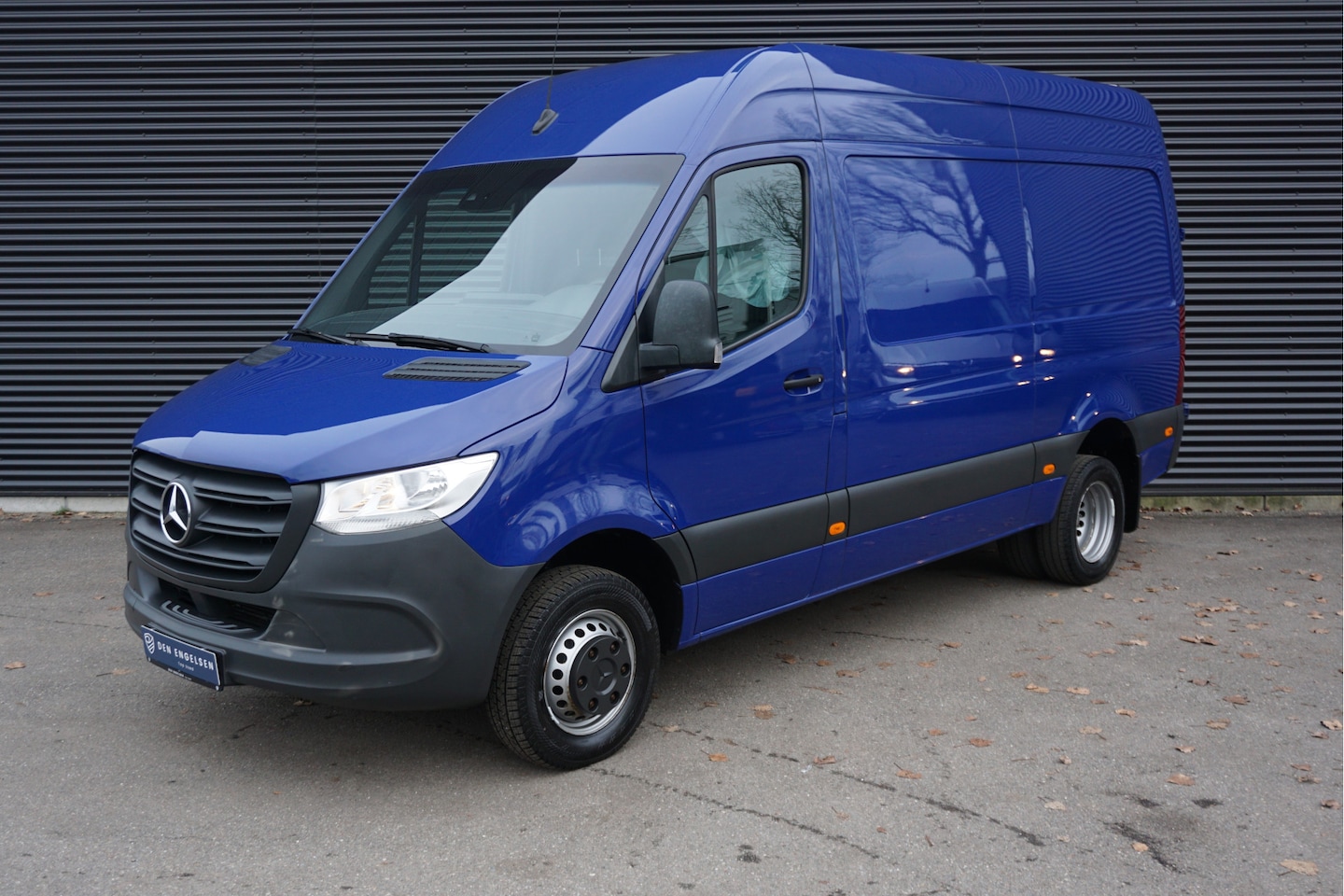 Mercedes-Benz Sprinter - 516 160pk Automaat 3500kg L2H2 Dubbellucht Trekhaak Apple Carplay Camera - AutoWereld.nl