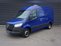 Mercedes-Benz Sprinter - 516 160pk Automaat 3500kg L2H2 Dubbellucht Trekhaak Apple Carplay Camera