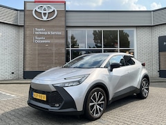 Toyota C-HR - HYBRID 140 DYNAMIC NAVI APPLE/ANDROID BLIND-SPOT PARK-SENSOREN LED 18" LM-VELGEN NL-AUTO