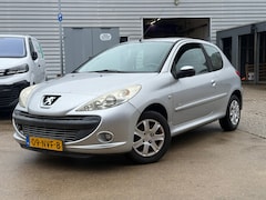 Peugeot 206 - 1.4 Millesim 200 super lage km stand eerste eigenaar