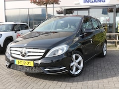 Mercedes-Benz B-klasse - 180 Ambition AIRCO NAVI TREKHAAK