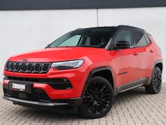 Jeep Compass - 4xe 240 PK Hybrid S | Leder | Navi | Winter | Trekhaak | 19"
