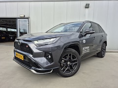 Toyota RAV4 - 2.5 Plug-in Hybrid AWD GR SPORT | Navigatie | 360 Camera | Cruise control adaptief | Voors