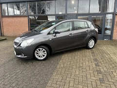 Toyota Verso - 1.6 VVT-i Business, Navi, Pano, Trekhaak