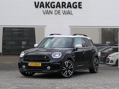 MINI Countryman - 2.0 Cooper S ALL4 John Cooper Works | Panoramadak | Digitaal Dashboard | ACC | Head-up dis