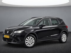 SEAT Arona - 1.0 TSI Style Business Intense / Digitaal dashboard / Navigatie / App connect / Climate co