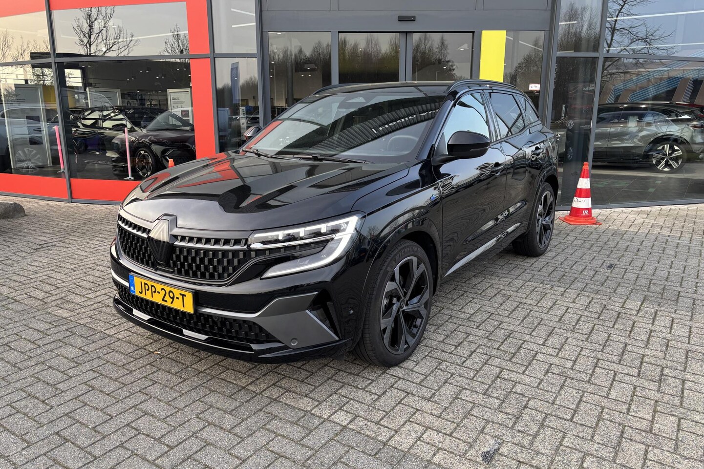 Renault Austral - E-Tech full hybrid 200 Pk techno esprit Alpine | camera | navi | carplay - AutoWereld.nl