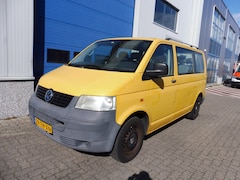 Volkswagen Transporter Kombi - Airco, Automaat 9 persoons prijs is Ex Btw