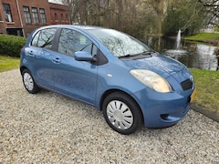 Toyota Yaris - 1.3 VVTi Sol 5-deurs AIRCO *apk:02-2027