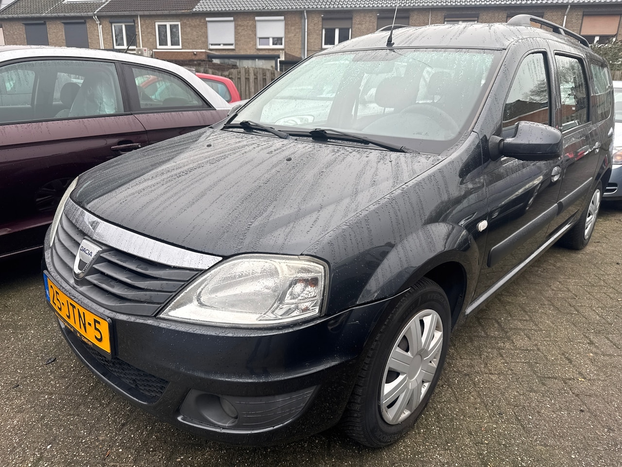 Dacia Logan MCV - 1.6 Lauréate 1.6 Lauréate - AutoWereld.nl