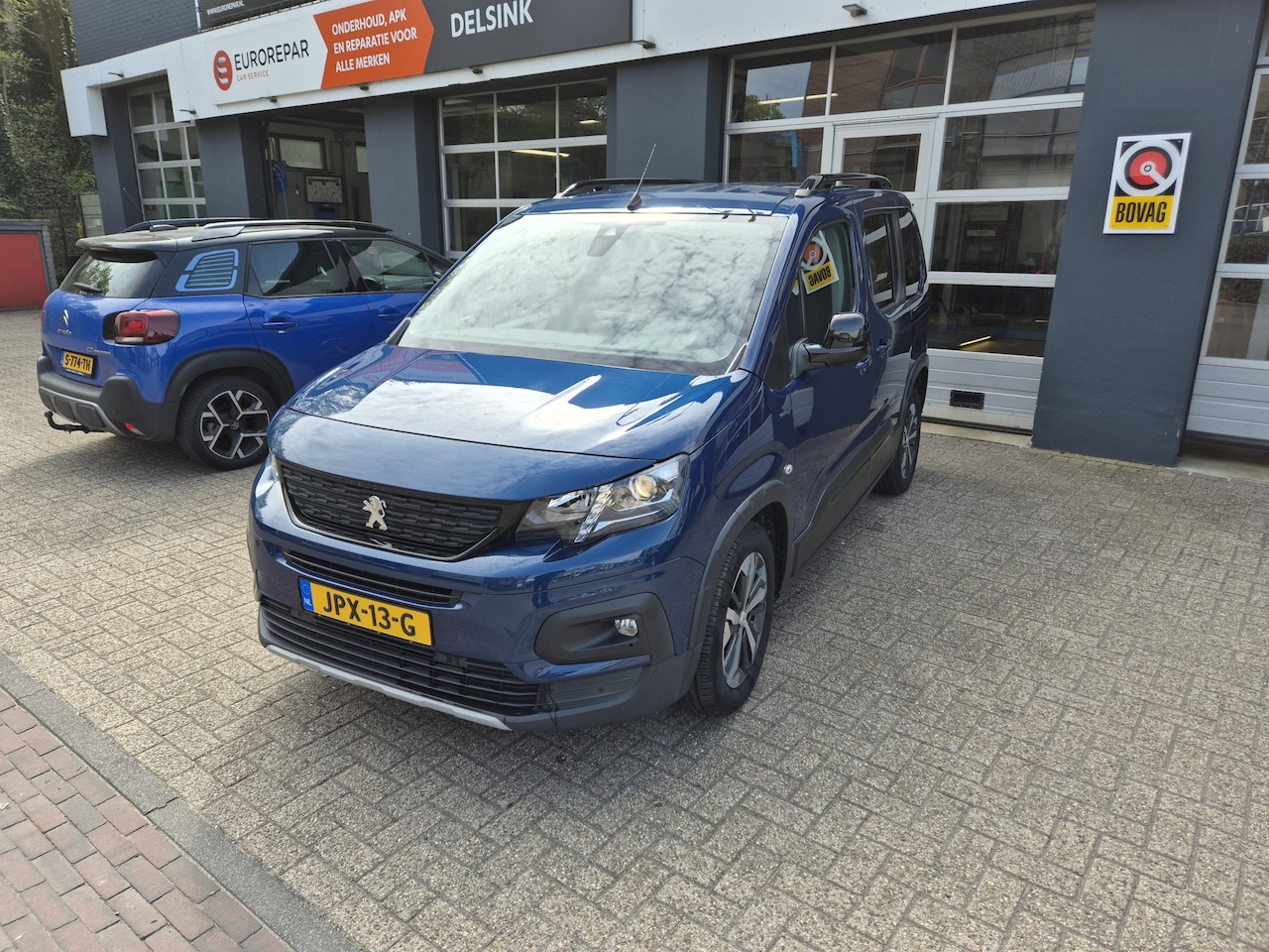 Peugeot Rifter - 1.2 Puretech GT-Line 7 persoon LM velgen/Android/Apple/Airco/Cruise Eurorepar - AutoWereld.nl