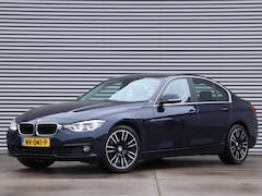 BMW 3-serie - 318i Executive Automaat *Navigatie*Parkeersens