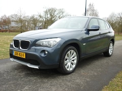 BMW X1 - SDrive20i airco, xenon, trekhaak, 6versn