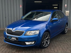 Skoda Octavia - 1.2 TSI Greentech Businessline Bluetooth l Cruise Control
