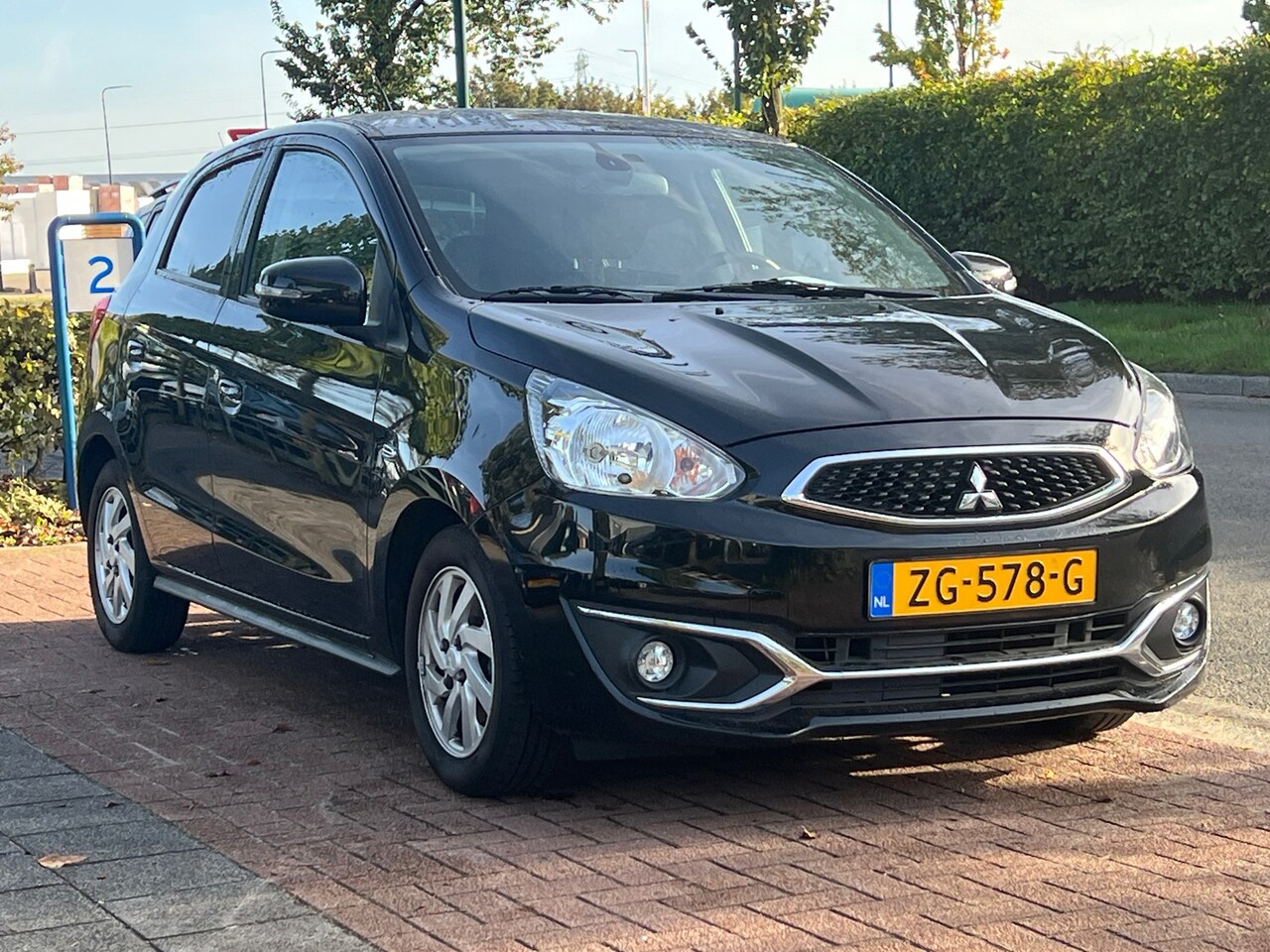 Mitsubishi Space Star - 1.2 *CARPLAY| Nette Auto - AutoWereld.nl