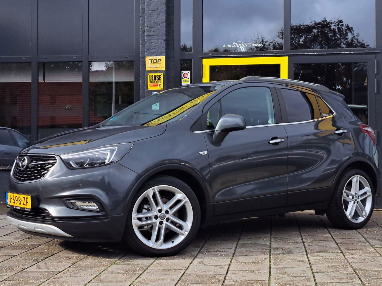 Opel Mokka X - 1.4 Turbo Bi-Fuel Innovation | Schuifdak | 19" LM | Trekhaak | Stoelv + Stuurv | Climate | - AutoWereld.nl