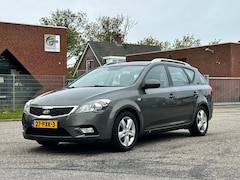 Kia Cee'd Sporty Wagon - 1.4 CVVT Seven Navigatie*Cruise*Trekhaak*Airco*LM velgen*APK