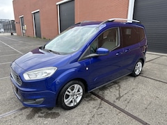 Ford Tourneo Courier - 1.0 Titanium
