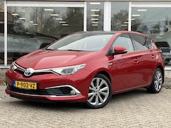 Toyota Auris - 1.8 Hybrid Executive Panoramadak, Parkeersensoren V+A, Privacy Glass, Stoelverwarming, Enz