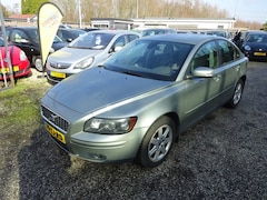 Volvo S40 - 1.8 Edition II cruise control, Trekhaak, Apk 18-10-2027